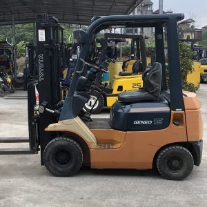 Xe nâng dầu 1.5 tấn Toyota 7FD15