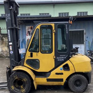 Xe nâng dầu 3 tấn Komatsu FD30HT-17
