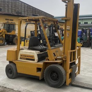Xe nâng xăng 2.0 tấn Komatsu FG20-8