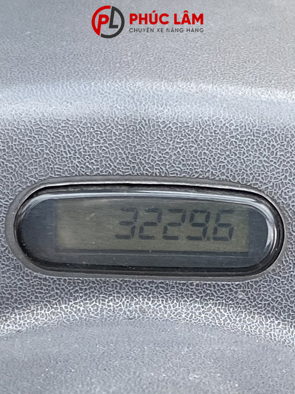 Xe nâng dầu 3 tấn Komatsu FD30HT-17 1