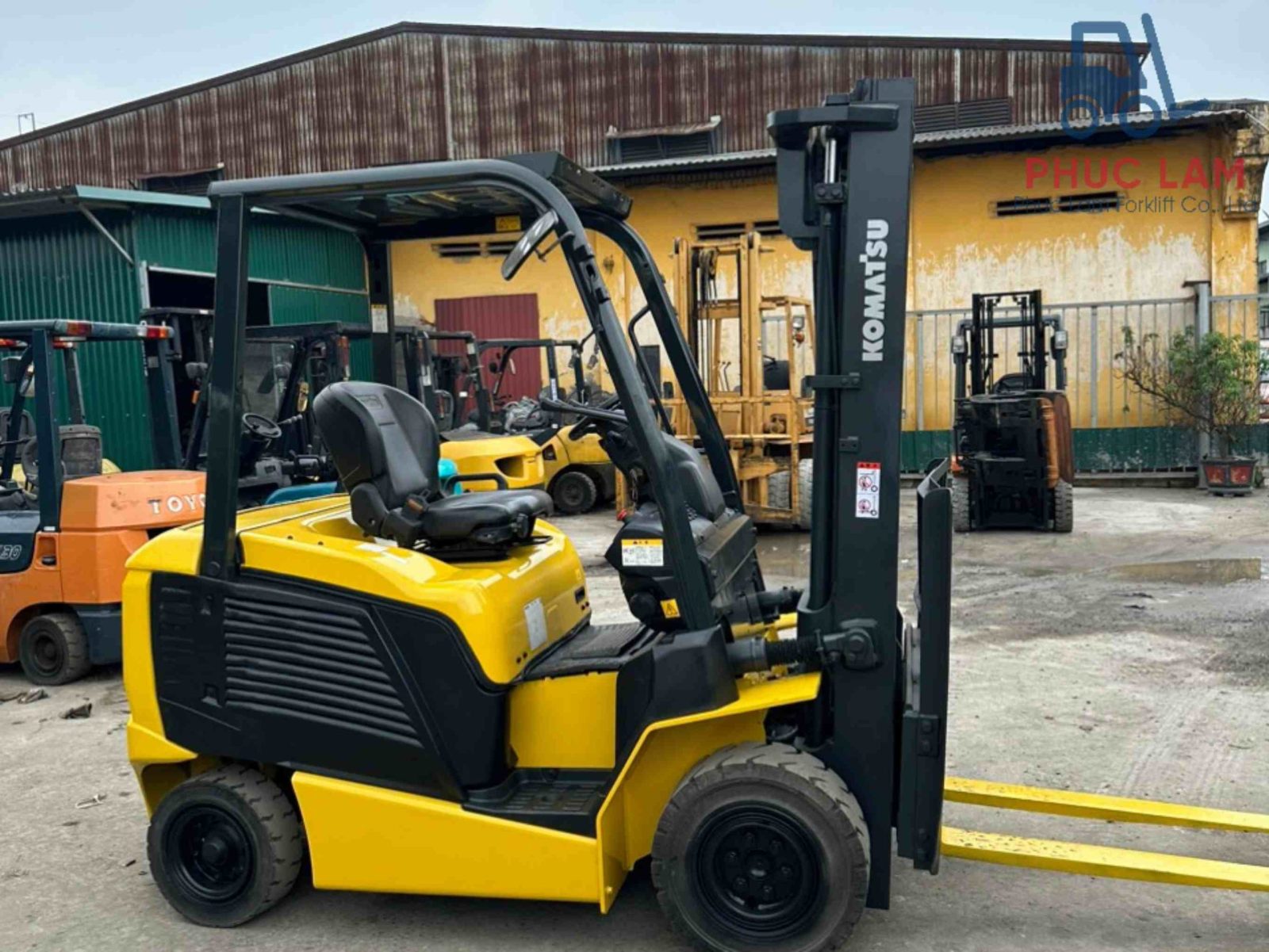 Ưu điểm của xe nâng điện Komatsu 1.5 - 2.0 tấn seri AE50/AM50