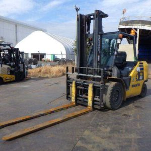 Xe nâng dầu 4.0 tấn Komatsu FH40-2 serie 141153