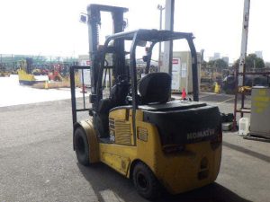xe nâng komatsu cũ