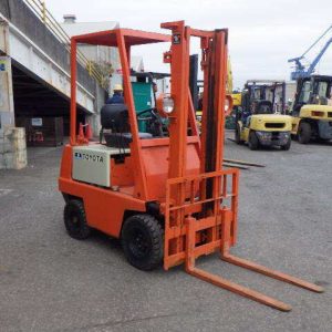 Xe nâng xăng Toyota 0.9 tấn 2FGL9 serial FG9-57274