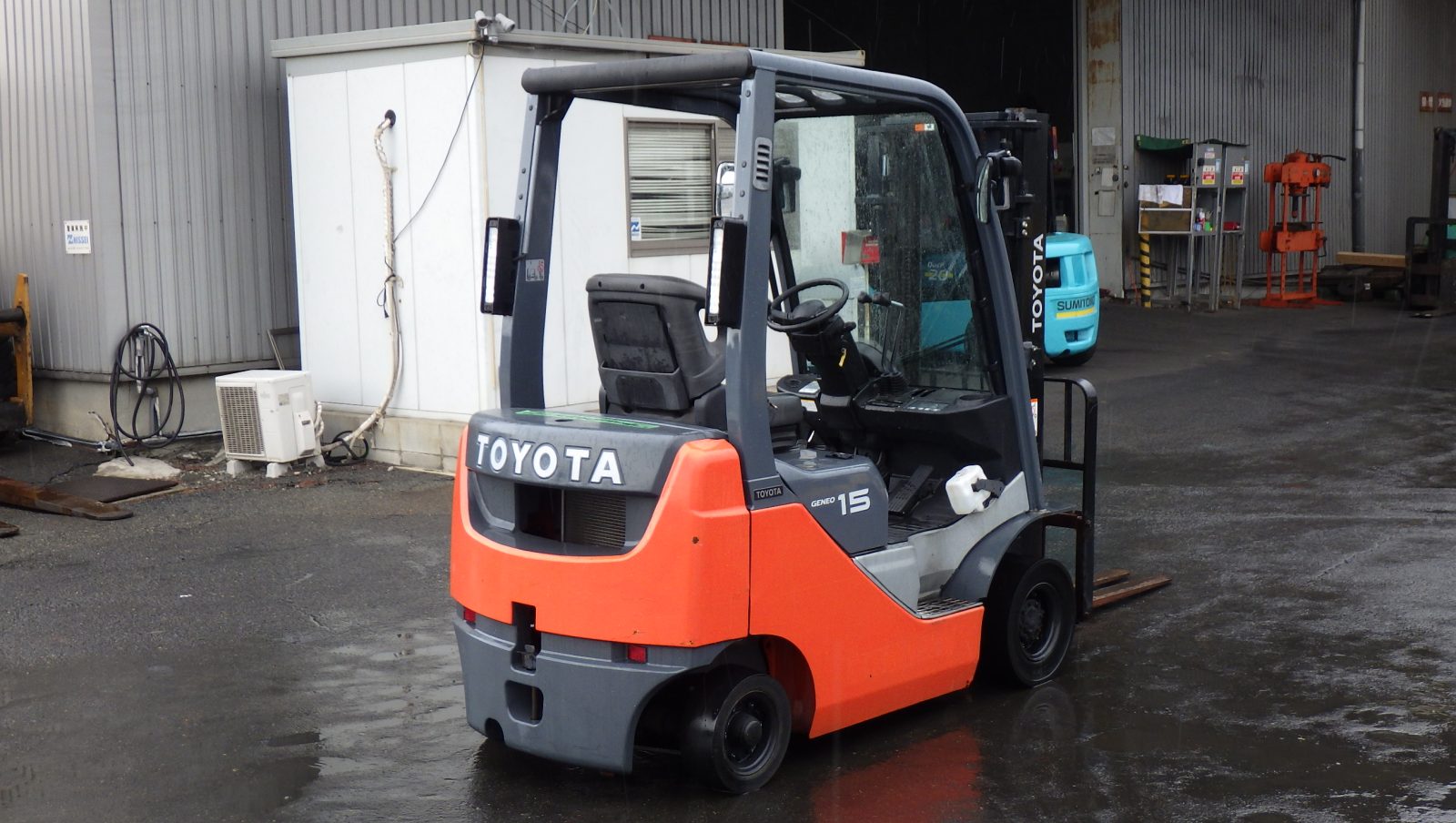 Những yếu tố ảnh hưởng đến chi phí vận hành xe nâng mà bạn cần biết