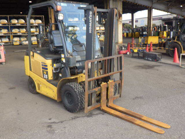 Xe nâng điện 2.5 tấn Komatsu FE25-1 serial 303613