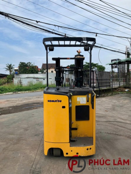 Xe nâng làm việc quá tải là nguyên nhân khiến chi phí tăng âm thầm