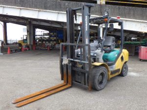 Xe nâng dầu Komatsu 3.0 tấn FD30T-16
