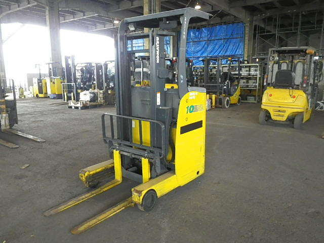 Xe nâng Komatsu 1.0 tấn FB10RL-14 (145193) sản xuất năm 2011.