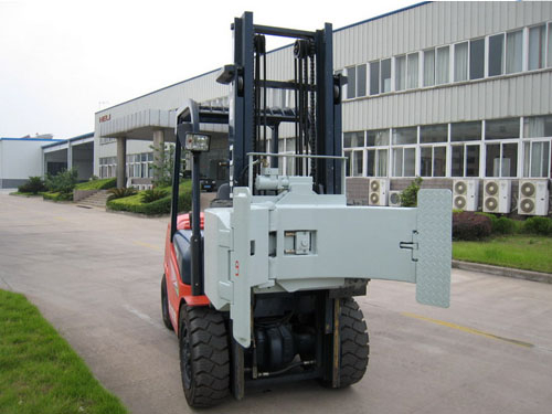 XE NÂNG KẸP CUỘN GIẤY HELI