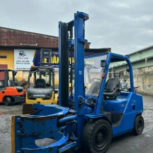 Kẹp tròn xe nâng