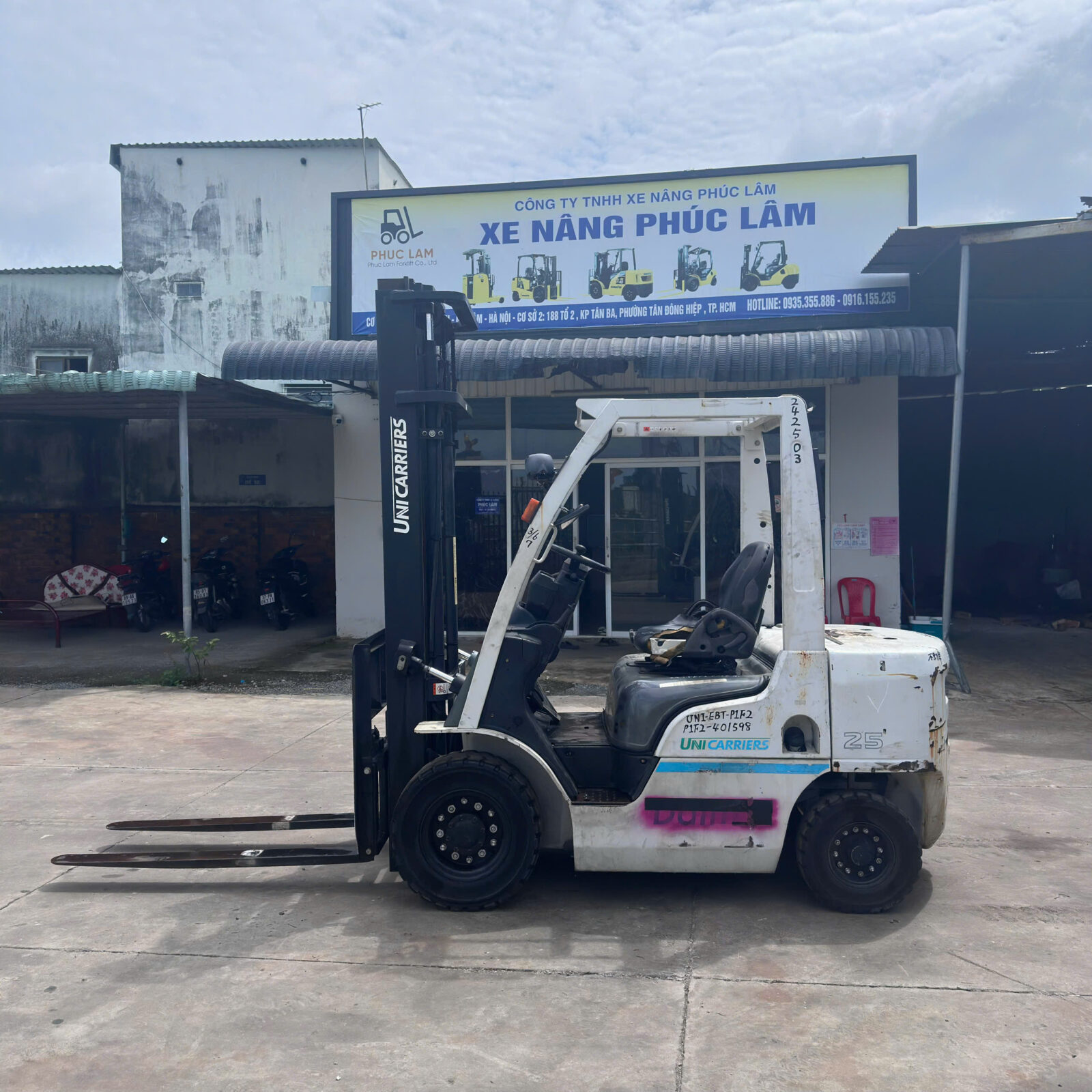 Mua xe nâng cũ cần kiểm tra những gì trước khi xuống tiền?