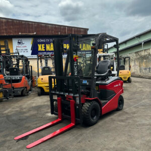 Xe nâng Nychiyu 1.8 tấn