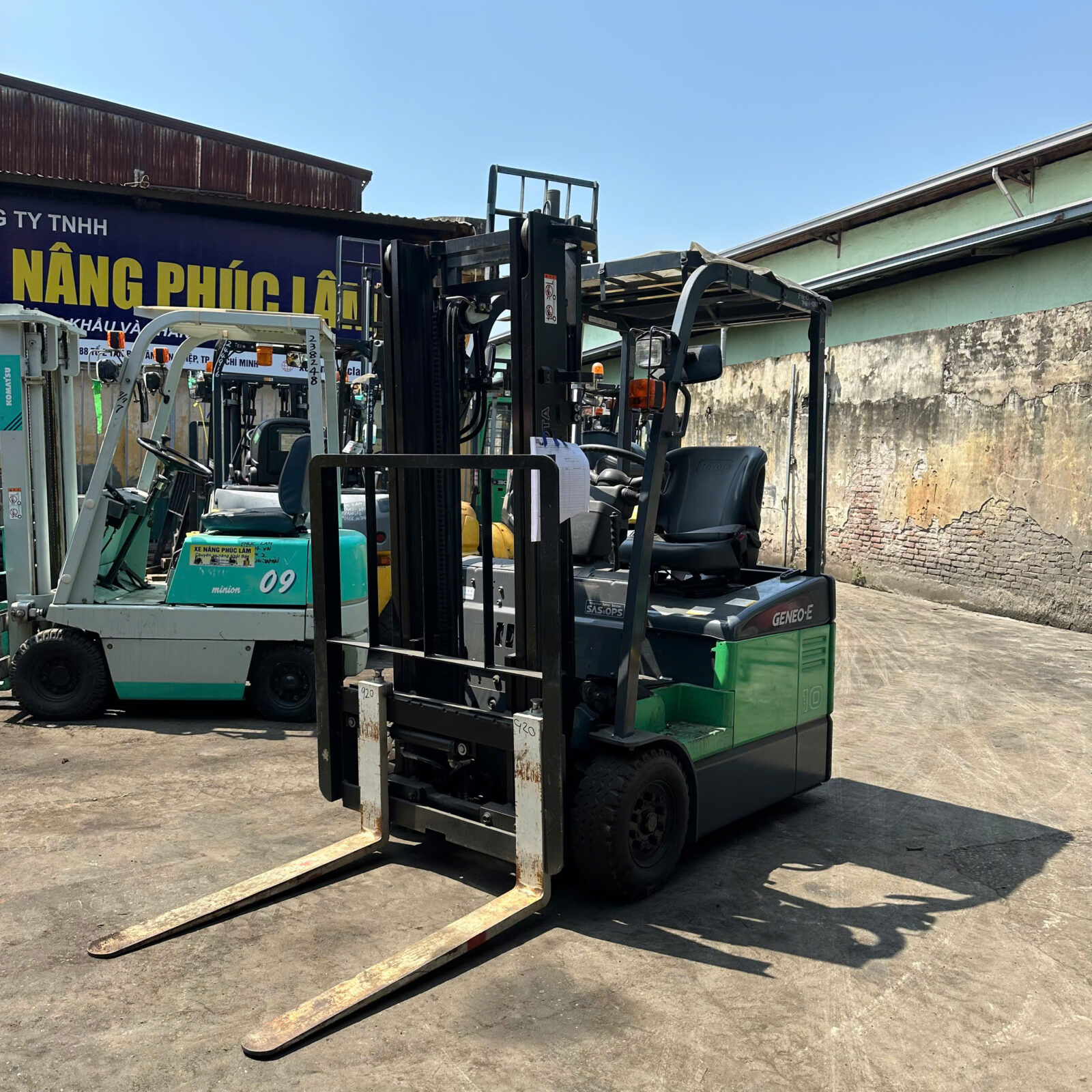Ưu nhược điểm xe nâng Komatsu cũ